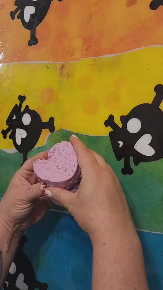 Boobs Rock Fundraiser Slime – Champagne Slay | Vanilla Champagne, Vanilla Cream, Strawberries, & Lychee Jelly Scent | 100% of Profits Donated